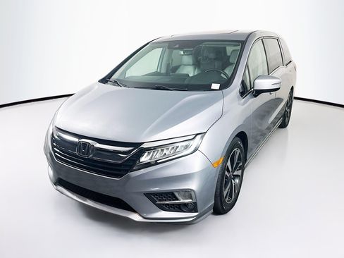 Used 2019 Honda Odyssey Elite image 3