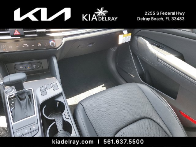 New 2026 Kia Sportage SX FWD image 14