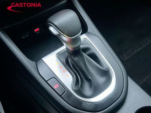 Used 2024 Kia Forte LXS w/ LXS Technology Package image 21