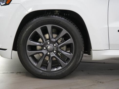 Used 2018 Jeep Grand Cherokee High Altitude AWD/4WD image 31