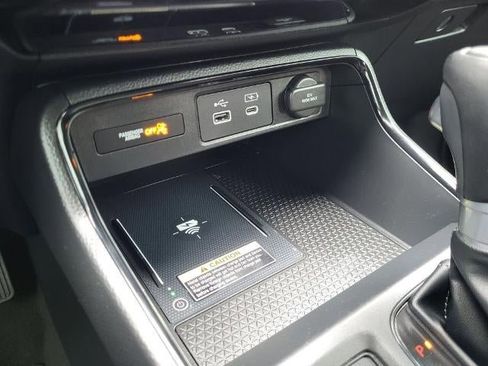 Used 2025 Honda CR-V EX-L image 19