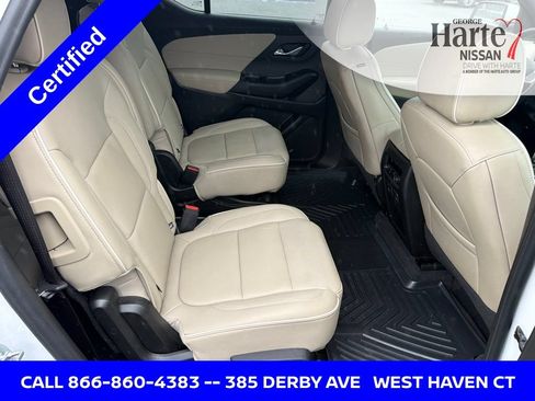Used 2023 Chevrolet Traverse Premier AWD/4WD image 29