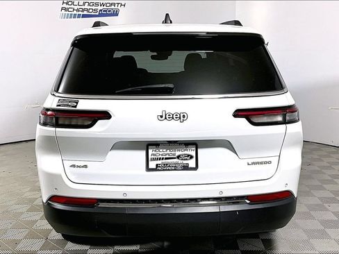 Used 2024 Jeep Grand Cherokee L Laredo w/ Luxury Tech Group I AWD/4WD image 4