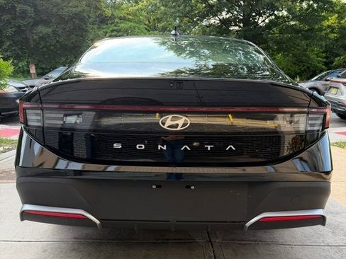 Used 2024 Hyundai Sonata SEL FWD image 5