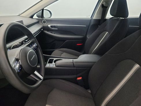 Used 2025 Hyundai Sonata SEL FWD image 17
