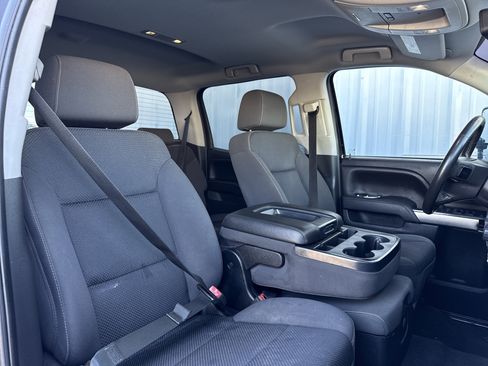 Used 2018 Chevrolet Silverado 1500 LT w/ Texas Edition image 30