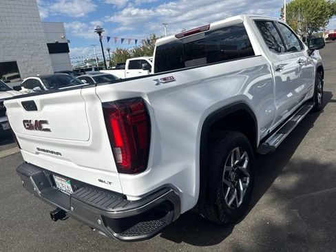 Used 2024 GMC Sierra 1500 SLT w/ SLT Premium Plus Package AWD/4WD image 5