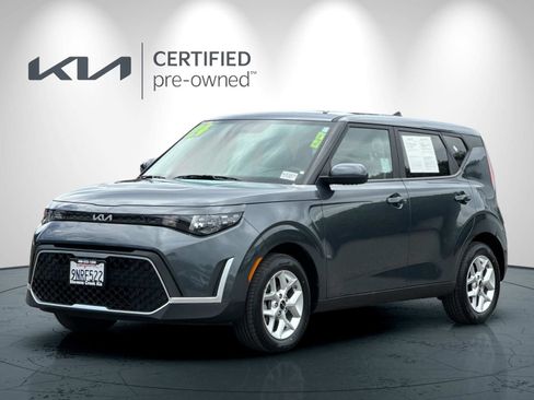 Used 2024 Kia Soul S FWD image 8