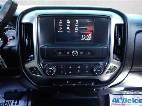 Used 2017 GMC Sierra 3500 4x4 Crew Cab image 12