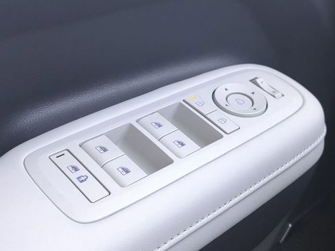 Used 2026 Hyundai Santa Fe Calligraphy FWD image 33