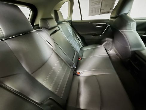Used 2024 Toyota RAV4 Limited image 24