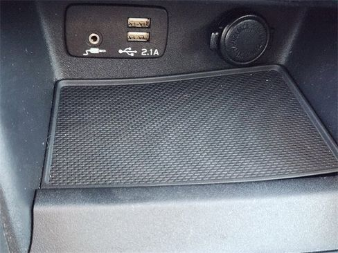 Used 2019 Subaru Forester Premium image 20