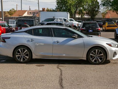Used 2020 Nissan Maxima 3.5 SL w/ Illumination Package FWD image 4