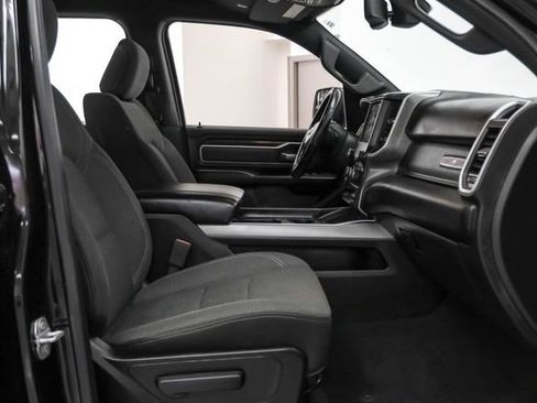 Used 2019 RAM 1500 Big Horn RWD image 30