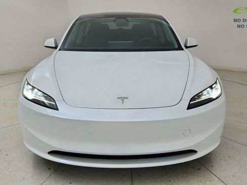 Used 2025 Tesla Model 3 RWD image 13