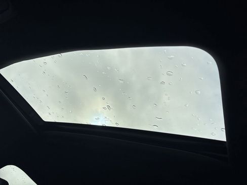 Used 2023 Honda Passport EX-L image 5