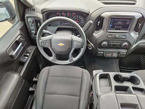 Used 2025 Chevrolet Silverado 1500 Custom AWD/4WD image 26