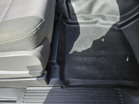 Used 2015 Chevrolet Silverado 3500 W/T w/ WT Convenience Package image 30