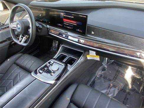 Certified 2024 BMW i7 M70 w/ Executive Package image 14
