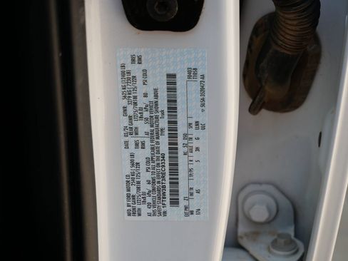 Used 2024 Ford F350 XL w/ FX4 Off-Road Package AWD/4WD image 40