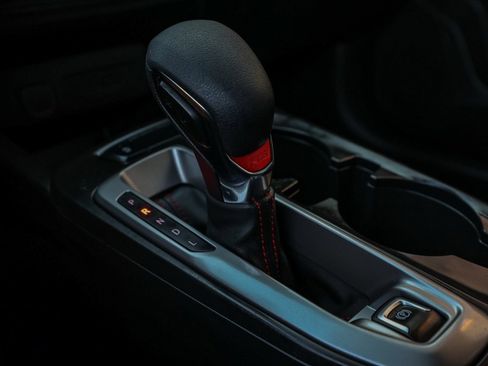 Used 2024 Chevrolet Trax RS w/ Driver Confidence Package image 31