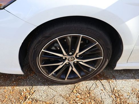 Certified 2024 Toyota Camry SE image 4