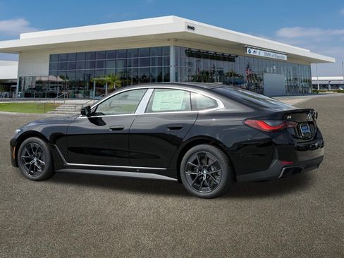 New 2026 BMW i4 eDrive40 RWD image 8