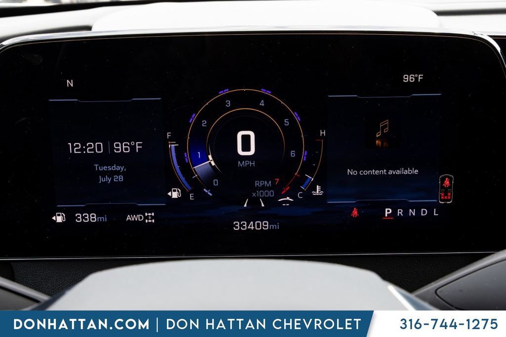 Used 2025 Chevrolet Traverse Z71 AWD/4WD image 7