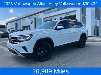 Certified 2023 Volkswagen Atlas SE w/ Black Wheel Package