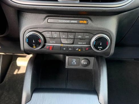 Used 2023 Ford Escape Active image 16