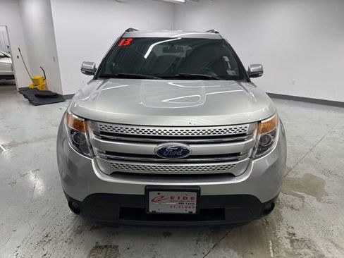 Used 2013 Ford Explorer Limited image 3