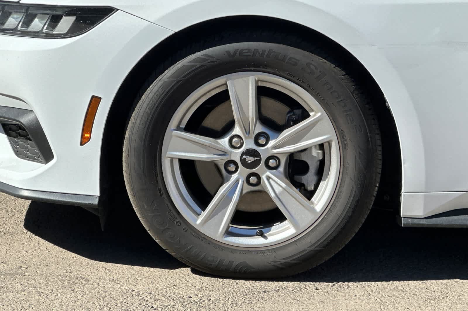 Used 2024 Ford Mustang Coupe RWD image 12