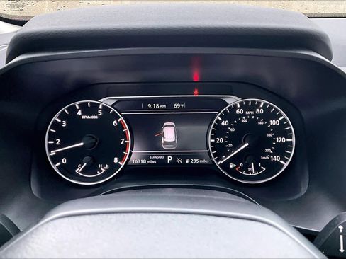 Certified 2026 Nissan Rogue SV FWD image 24