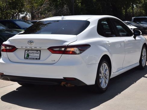 Used 2022 Toyota Camry LE FWD image 8