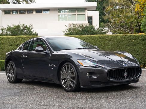 Used 2009 Maserati GranTurismo S RWD image 9