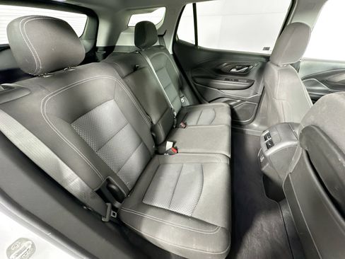 Used 2022 GMC Terrain SLE image 24