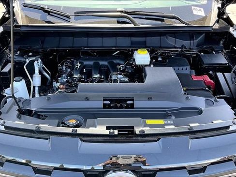 New 2026 Nissan Pathfinder SL FWD image 11