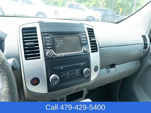 Used 2018 Nissan Frontier S RWD image 21