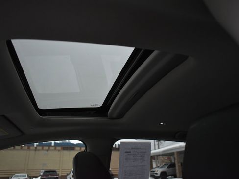 Used 2025 Honda HR-V EX-L image 19