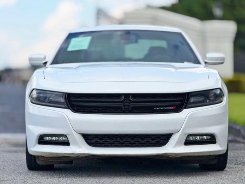 Used 2016 Dodge Charger R/T w/ Navigation & Travel Group RWD image 3