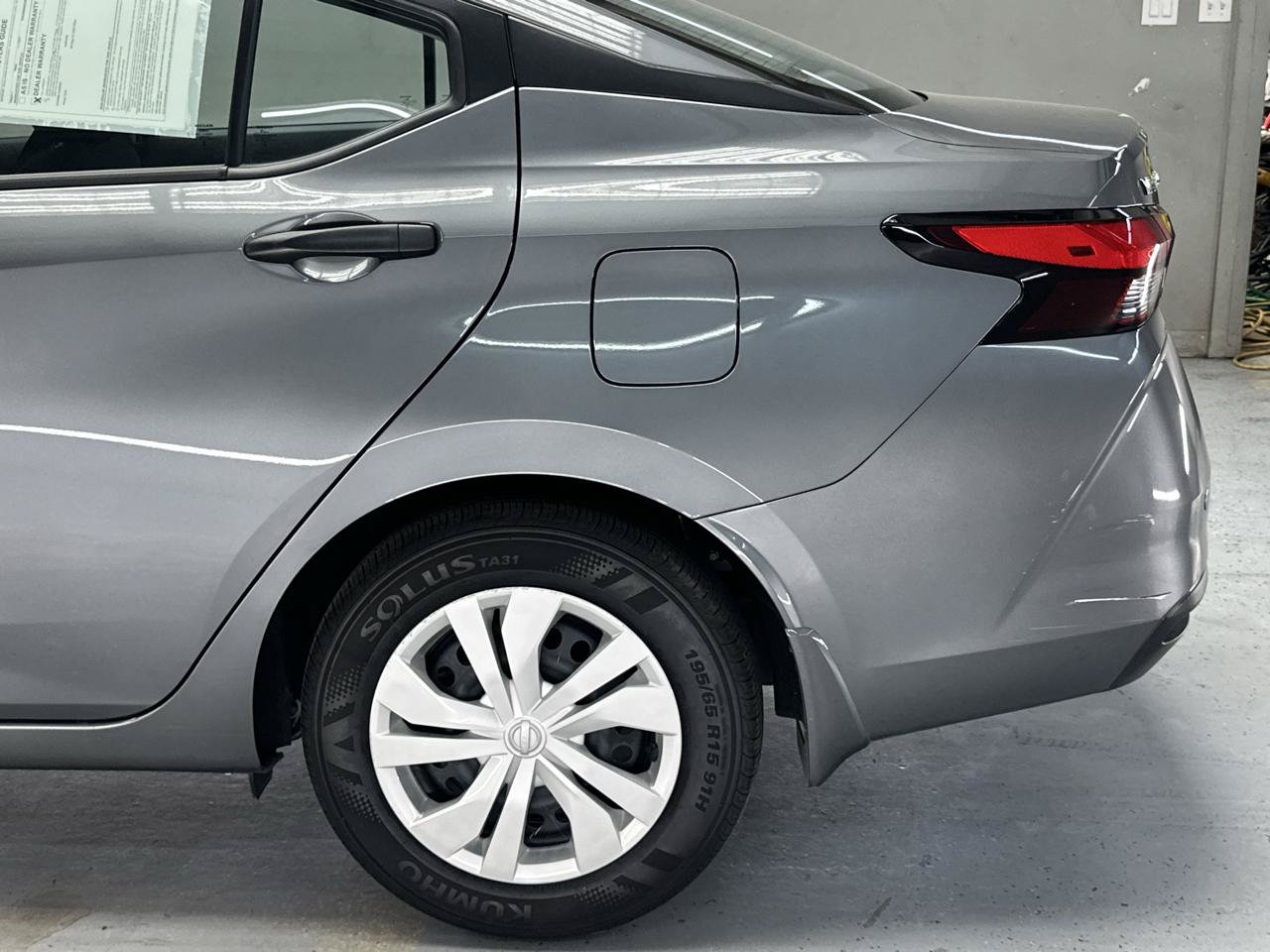 Used 2025 Nissan Versa S w/ Trunk Package FWD image 5