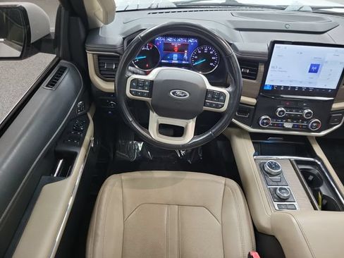 Used 2022 Ford Expedition Limited AWD/4WD image 15
