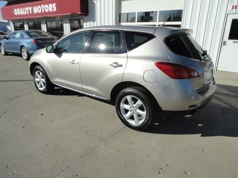 Used 2010 Nissan Murano S image 12