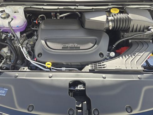 New 2026 Chrysler Pacifica Select w/ S Appearance Package image 22