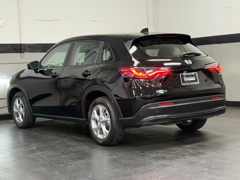 Used 2023 Honda HR-V LX image 10