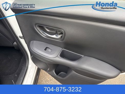 New 2026 Honda HR-V LX image 16