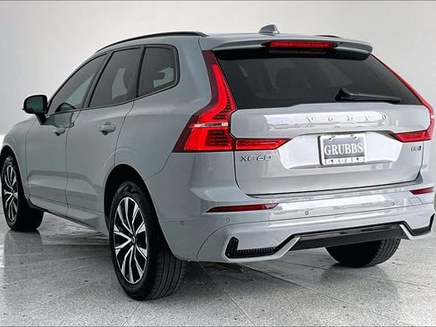 Used 2024 Volvo XC60 B5 Plus w/ Protection Package Premier AWD/4WD image 14