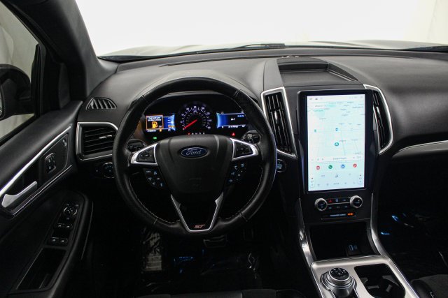 Certified 2022 Ford Edge ST w/ Equipment Group 401A AWD/4WD image 18