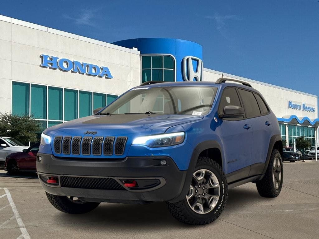 Used 2020 Jeep Grand Cherokee Altitude AWD/4WD image 1
