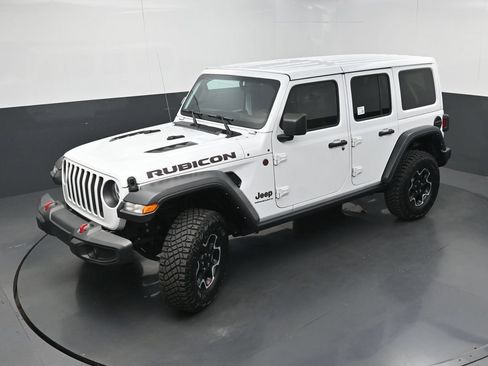 Used 2023 Jeep Wrangler Unlimited Rubicon w/ Cold Weather Group AWD/4WD image 34